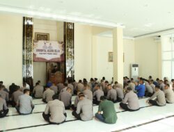Polres Gresik Tingkatkan Karakter Dan Moralitas Anggota Melalui Binrohtal