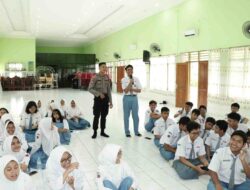 Polres Gresik Gelar Sosialisasi Penerimaan Anggota Polri di SMA