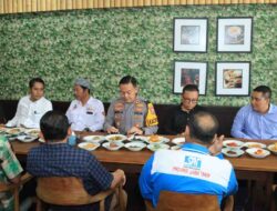 Kapolres Gresik Silaturahmi bareng Ketua DPC SP/SB Gresik: Upaya Menjaga Kondusifitas dan Sinergitas