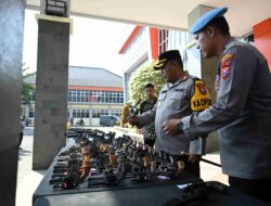 Kapolres Gresik Cek Senjata Api Inventaris Polres dan Polsek Jajaran