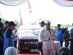 Kunker Menteri Pertanian di Gresik, Petani Apresiasi Harga Gabah Naik