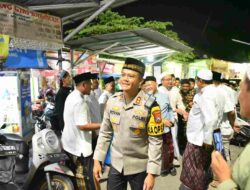 Dihadiri Ribuan Orang, Tradisi Malam Selawe 2025 di Gresik Berjalan Kondusif