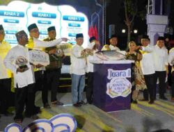 Tradisi Kontes dan Lelang Bandeng Kawak 2025 di Gresik Berlangsung Meriah dan Kondusif