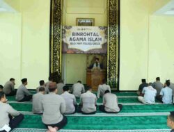 Pupuk Keimanan Personel dalam Menjalankan Tugas, Polres Gresik Gelar Binrohtal