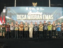 Kapolres Gresik bersama Forkopimda Hadiri Launching “Desa Migran Emas” oleh Menteri P2MI Abdul Kadir Karding