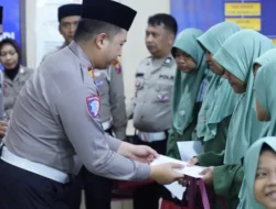Hari Lalu Lintas Bhayangkara ke-70, Satlantas Polres Gresik Gelar Tasyakuran dan Beri Penghargaan Anggota Berprestasi