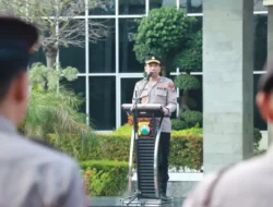 Wakapolres Gresik Tekankan Disiplin dan Integritas Anggota dalam Apel Pagi Jam Pimpinan