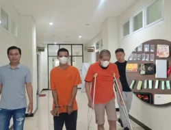 Dua Pria Gresik Ketahuan Edarkan Sabu dari Rumah, Polisi Sita 12 Paket Narkoba