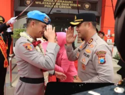 Tradisi Pisah Sambut Kapolres Gresik, AKBP Rovan Berpamitan, AKBP Ramadhan Siap Lanjutkan Pengabdian