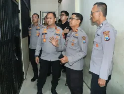 Kapolres Gresik Cek Langsung Mako dan Rutan, Sapa Warga Binaan