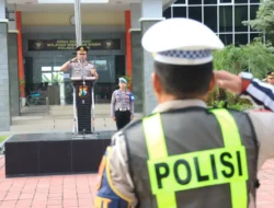 Kapolres Gresik AKBP Ramadhan Nasution Pimpin Apel Perdana, Tekankan Layani Masyarakat Dengan Hati