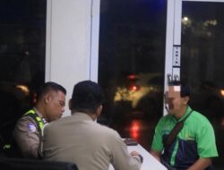 Satlantas Polres Gresik Tindak Tegas Sopir Bus Trans Jatim Ugal-ugalan di Jalan Protokol