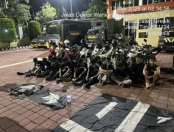 Patroli Dini Hari Polres Gresik Amankan 21 Pelajar Konvoi Sahur on the Road