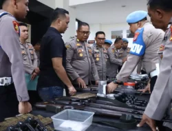 Polres Gresik Gelar Pengecekan Senjata Api Dinas, Pastikan Personel Tertib Administrasi
