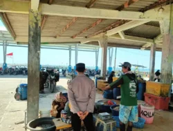 Pengecekan Pedagang Ikan Laut di TPI Campurejo Dukung Ketahanan Pangan