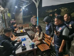 Jaga Kamtibmas Tetap Kondusif, Kapolres Gresik Pimpin Operasi Gabungan Miras dan Narkoba